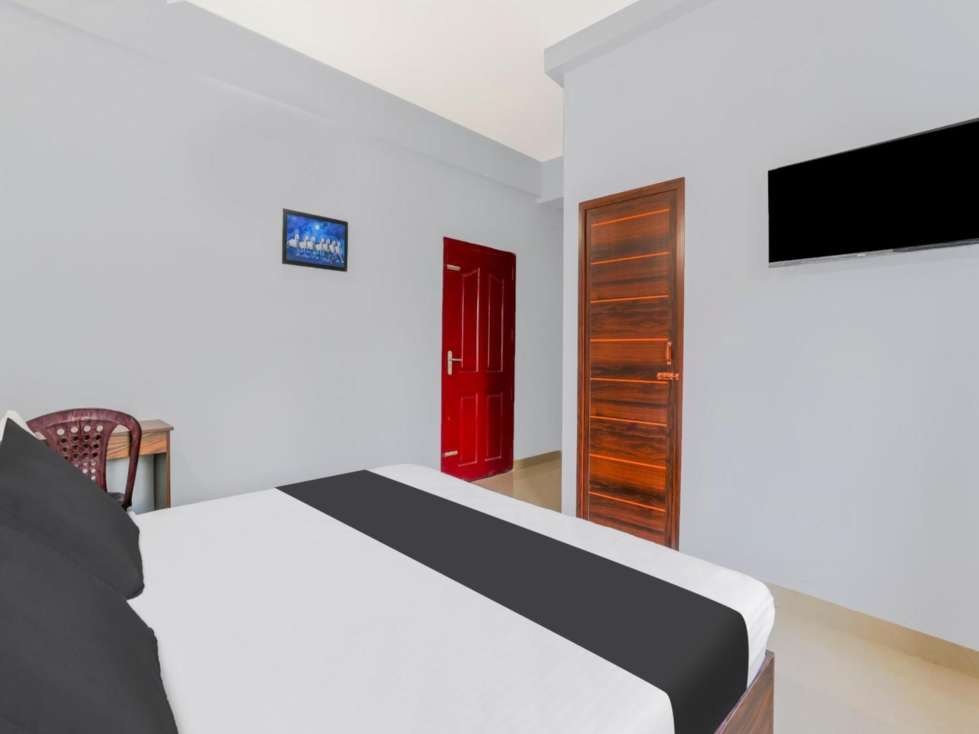 Hotel O Nila Tourist Home Thiruvananthapuram Ngoại thất bức ảnh
